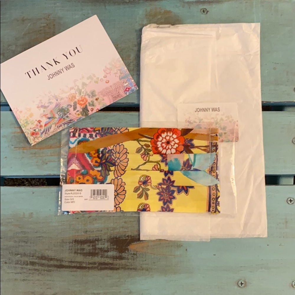 Johnny Was Silk Floral Face Mask - Picture 2 of 11